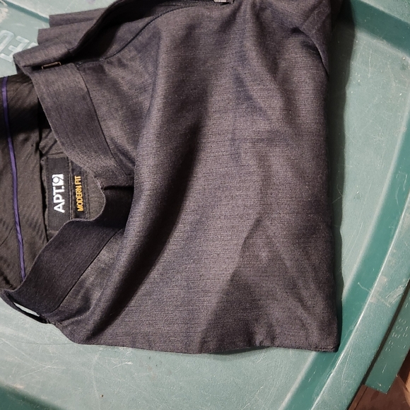 Pants 2 - Picture 3 of 3